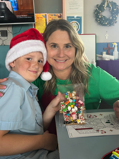 Gingerbread house decorating kit COOKIE